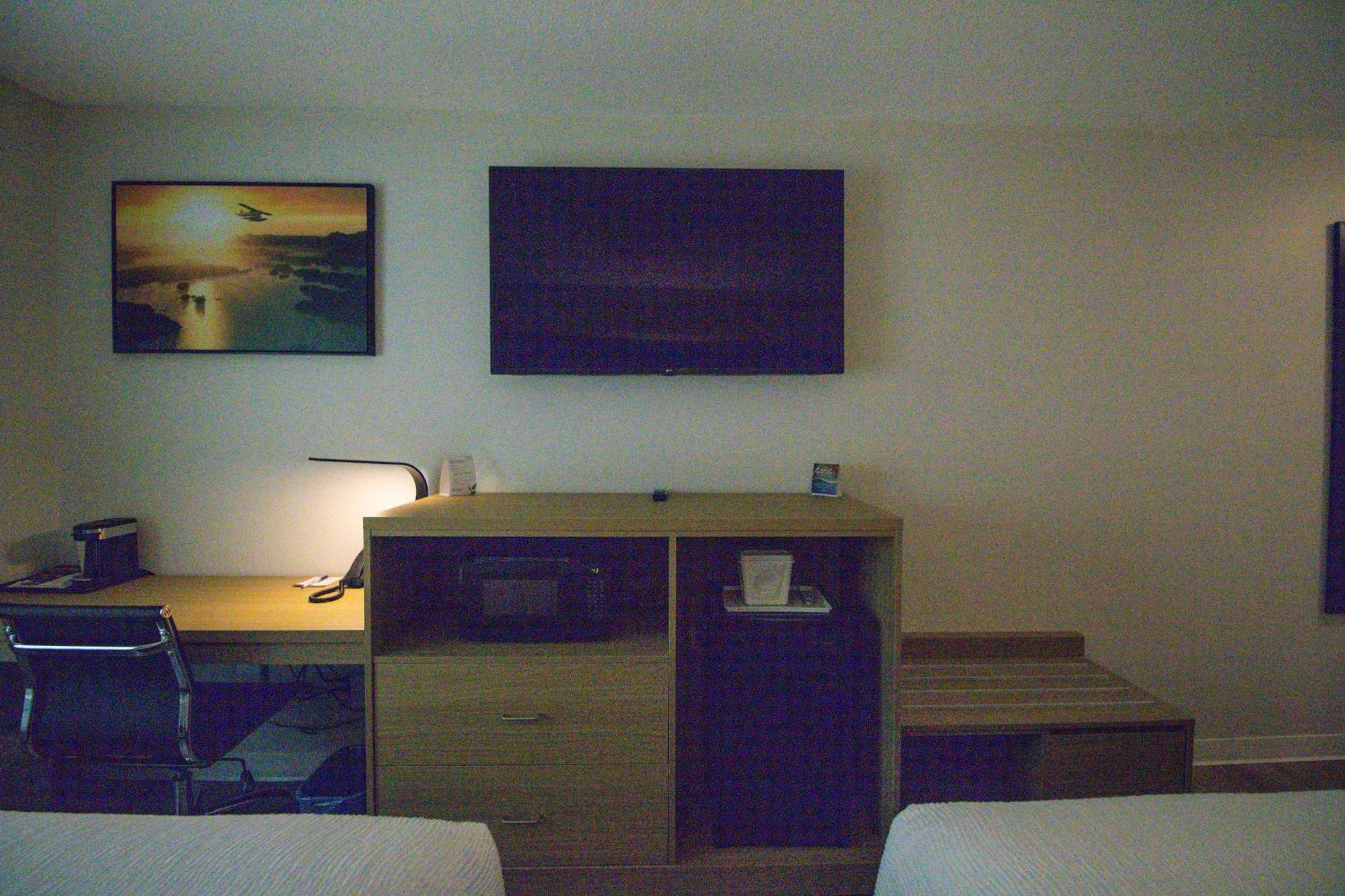 Baymont By Wyndham Gold River Kültér fotó
